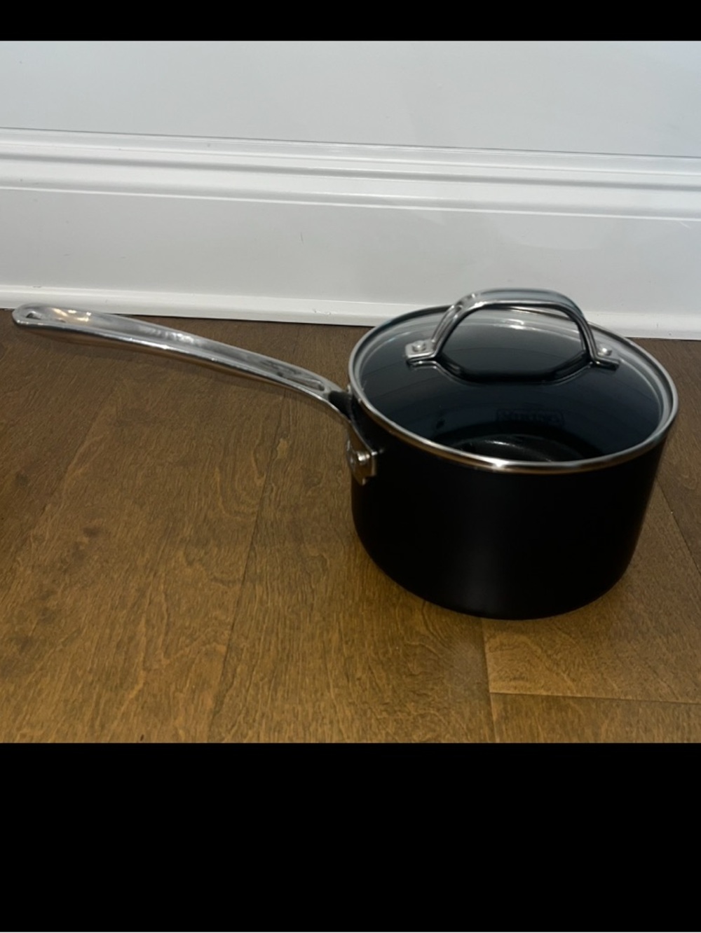 Viking: Hard Anodized Advanced Nonstick 3 Quart Sauce Pot-Pan Black: W/ Lid